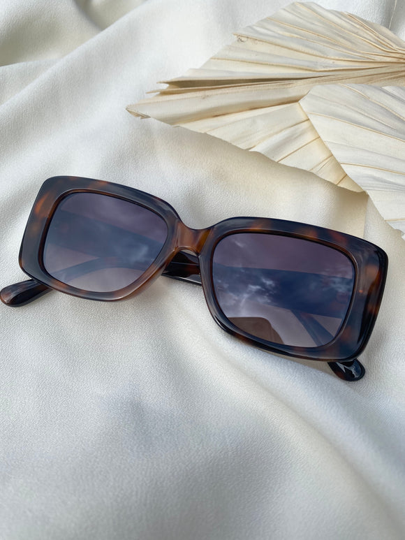 Kendra Sunnies Tortoiseshell